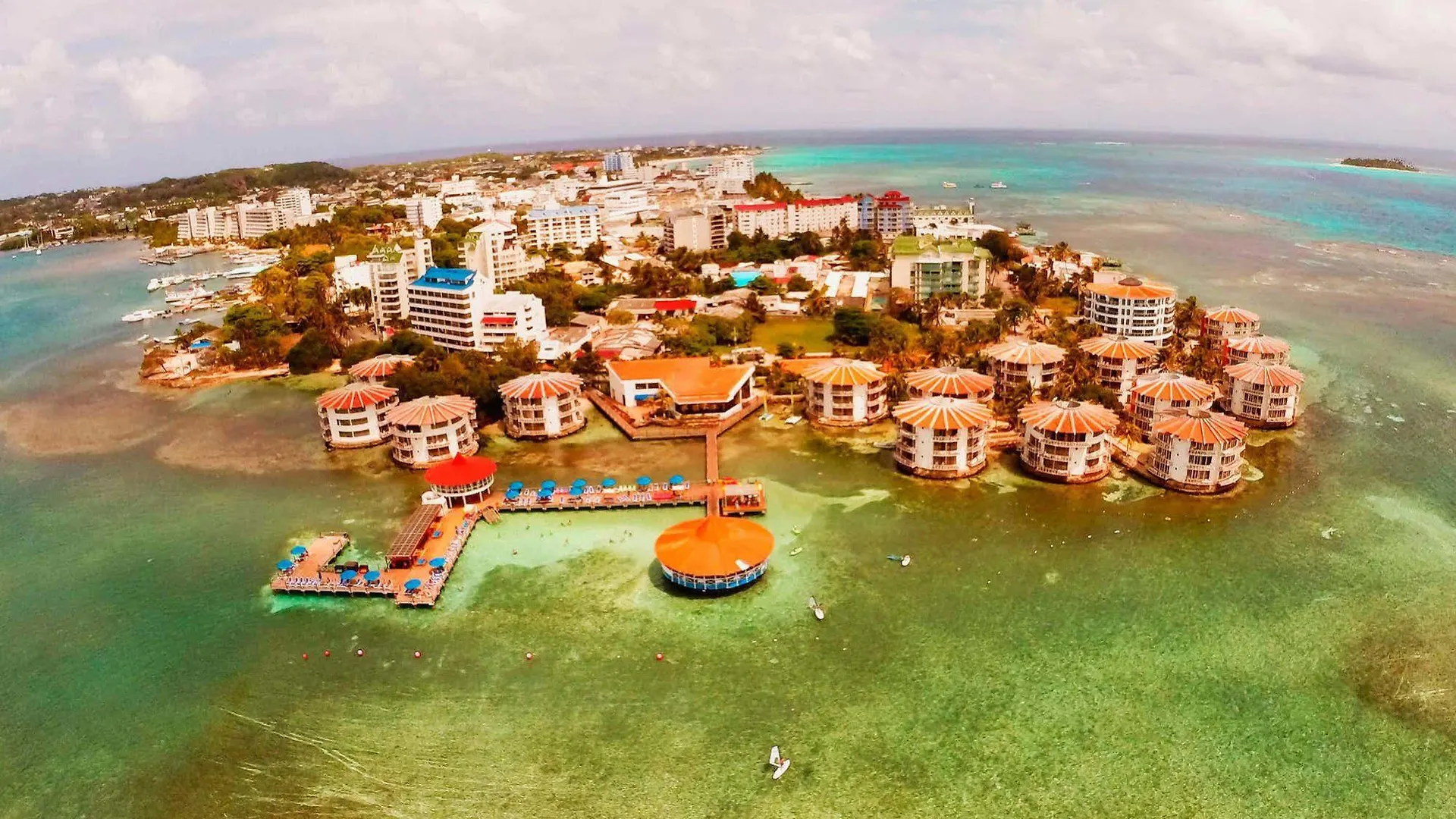 Decameron Aquarium San Andrés Colombia